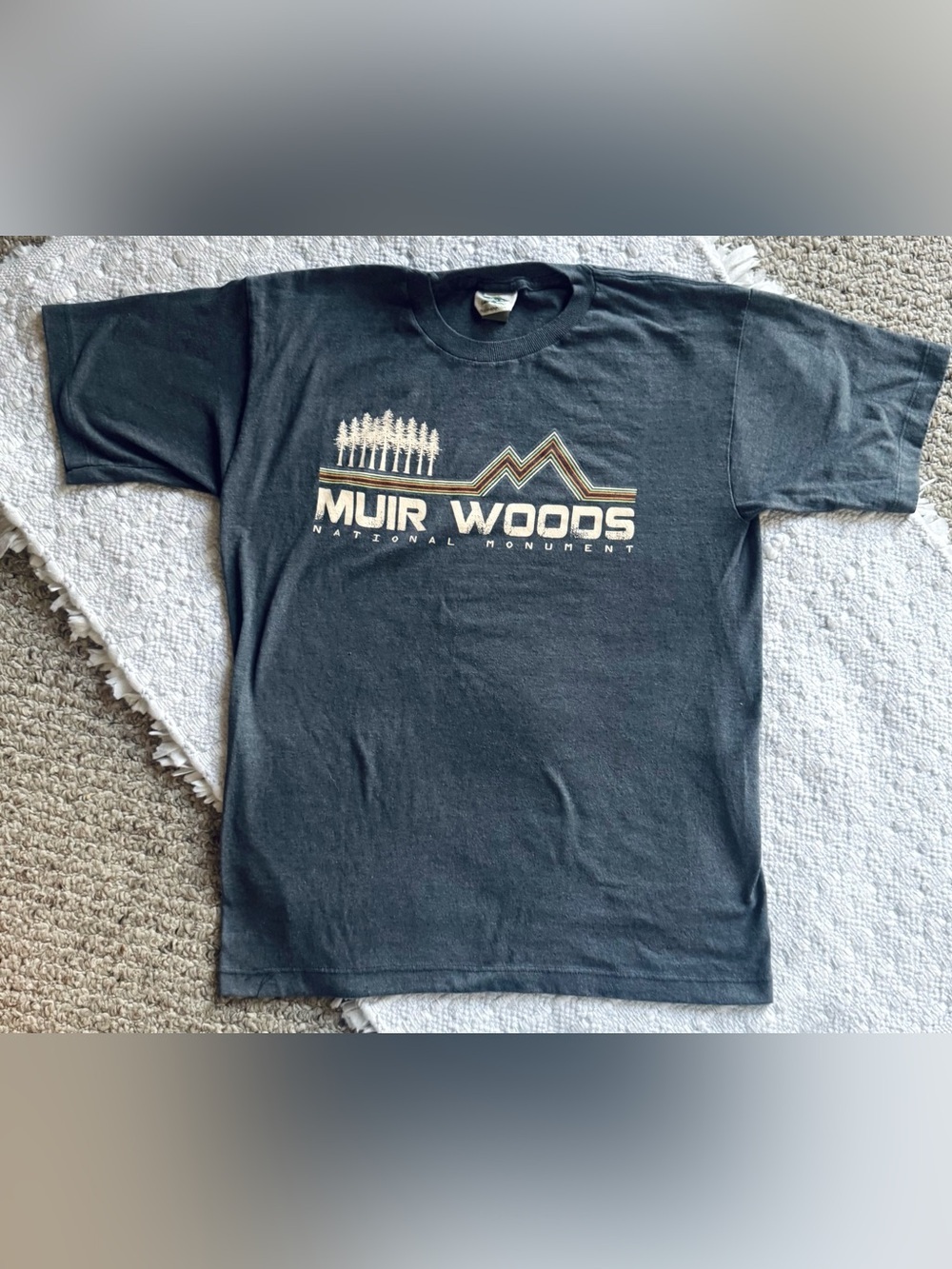 Muir Woods Graphic Tee Sz Medium